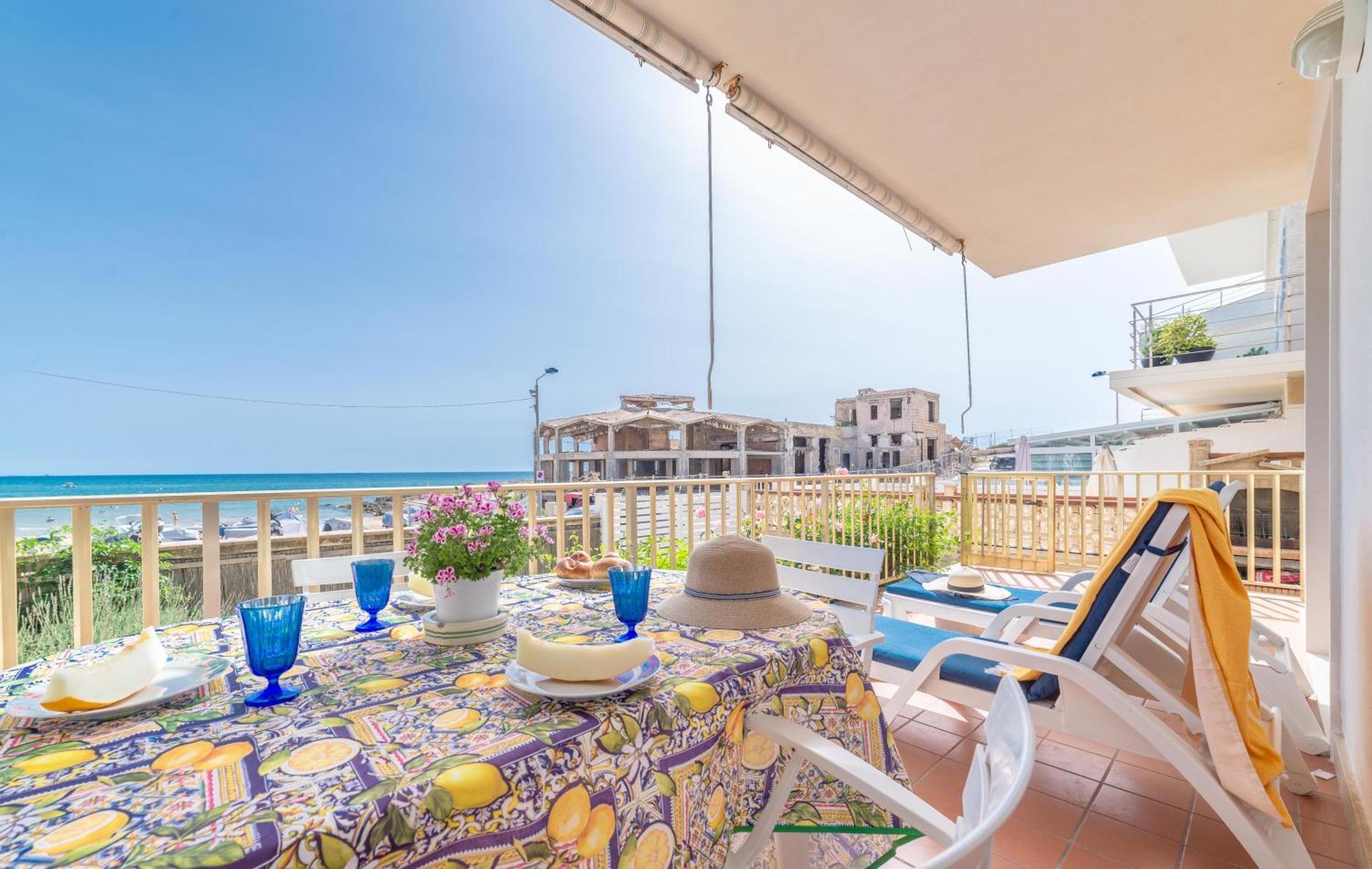 Casa Sul Lungomare Apartment Доналуката Екстериор снимка